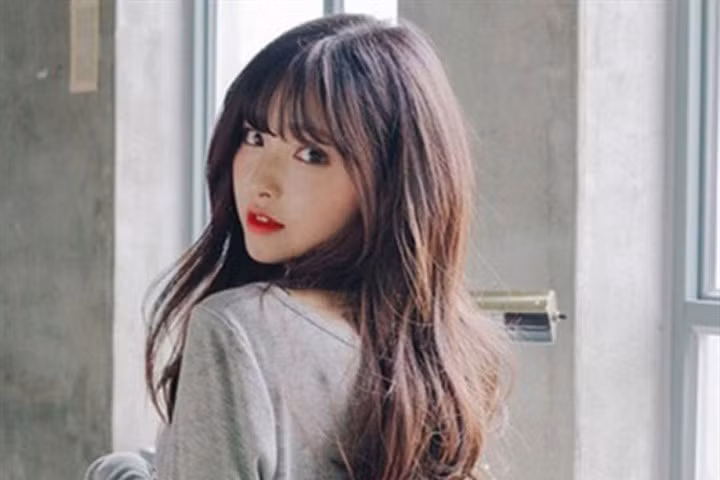 Loại bỏ ngay mái tóc khô, tóc chẻ để đón Tết thật xinh