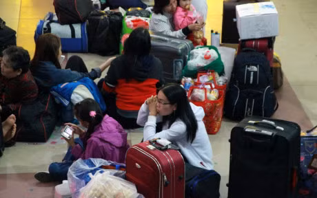 Hinh anh: Ga Sai Gon dong duc hanh khach ngay can Tet - Anh 5