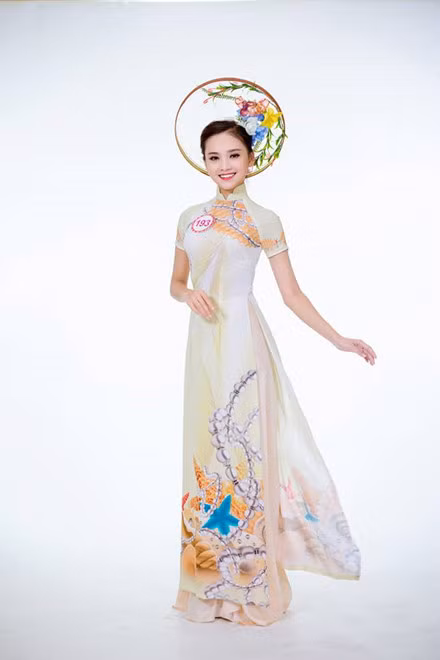 Ngam nhan sac 30 thi sinh Hoa hau Viet Nam truoc dem chung ket - Anh 22