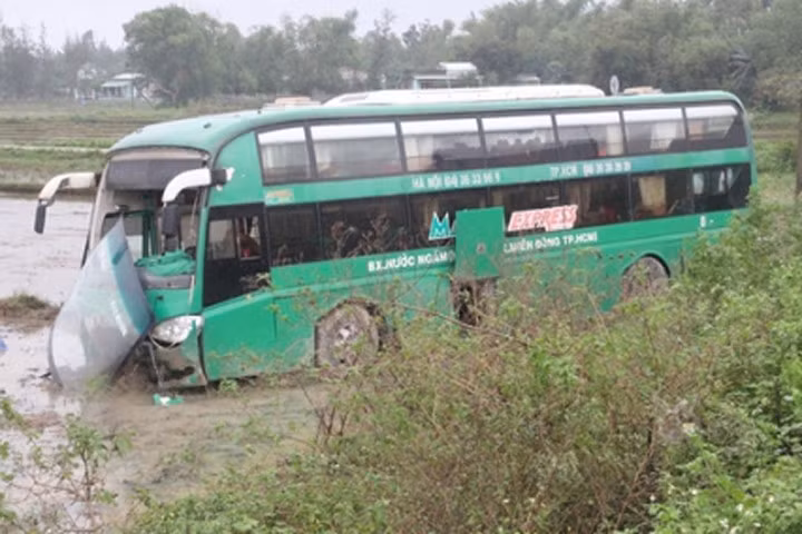 Hiện trường xảy ra vụ tai nạn. Ảnh: Người lao động