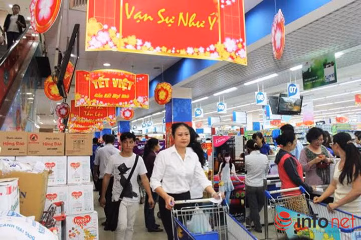 Không để thiếu hàng, sốt giá, đầu cơ... gây tăng giá cục bộ trong dịp Tết