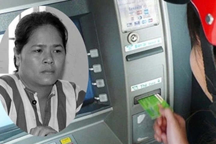 Nữ công nhân trộm thẻ ATM của đồng nghiệp rồi đi rút tiền