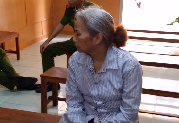 Bị cáo Phạm Thị Thiện tại tòa