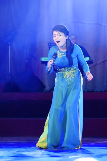 Những sao Việt thầm lặng làm nghề giáo 14