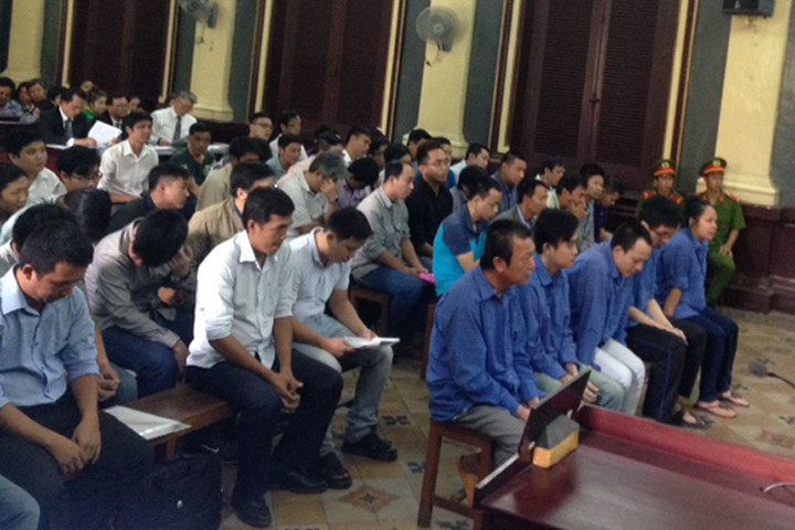 Xét xử đường dây đánh bạc hàng trăm tỉ đồng do người nước ngoài cầm đầu