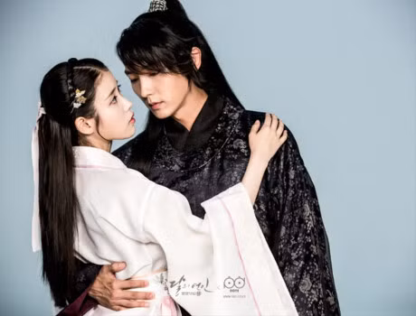 10 Cap doi an tuong nhat tren man anh Han Quoc nam 2016 - Anh 7