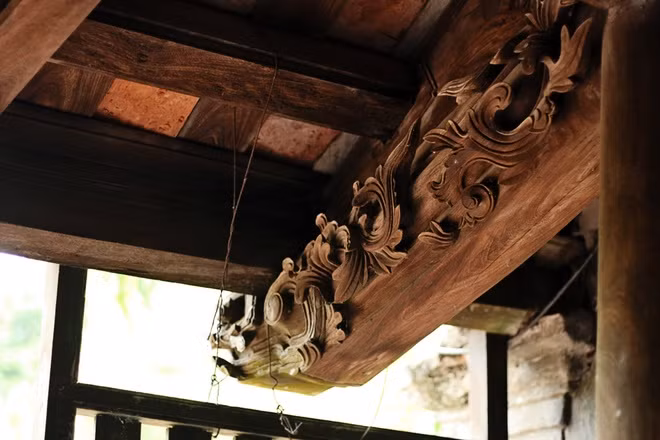 Những câu chuyện kỳ bí quanh ngôi nhà Bá Kiến