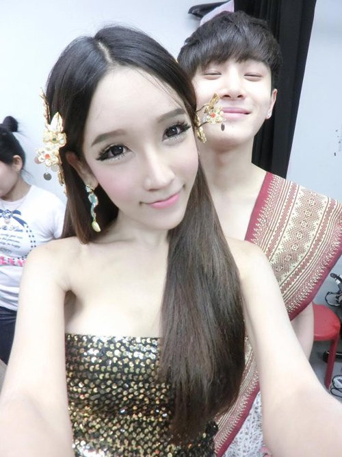 Thiếu nữ Thượng Hải gây sốt vì đường cong quá gợi cảm hình ảnh 3 thieu nu thuong hai gay sot vi duong cong qua goi cam hinh anh 3