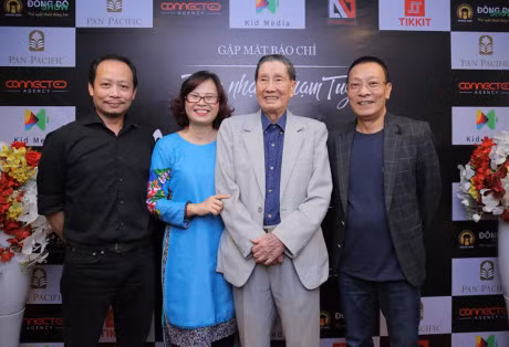 Vi sao nha bao Lai Van Sam 