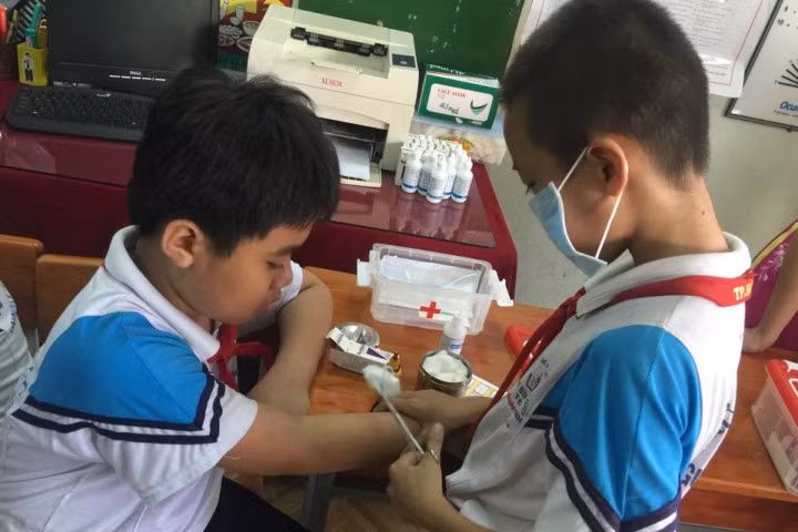 10 kĩ năng cha mẹ cần dạy trẻ trước khi lên 10
