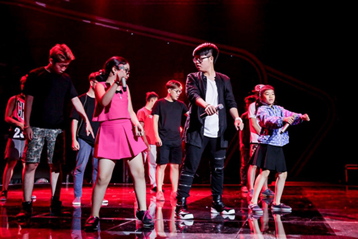 Thành công của những năng khiếu âm nhạc chưa được đào tạo bài bản trong các show truyền hình đã “lên giá” các lò luyện.