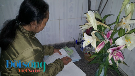 Theo chân người đàn bà không chồng đi lượm xác hài nhi trong thùng rác - Ảnh 5 Theo chan nguoi dan ba khong chong di luom xac hai nhi trong thung rac - Anh 5