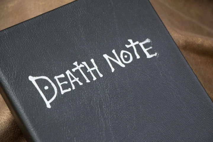 Giáo viên bị khiển trách vì dùng "Death Note" dọa học sinh