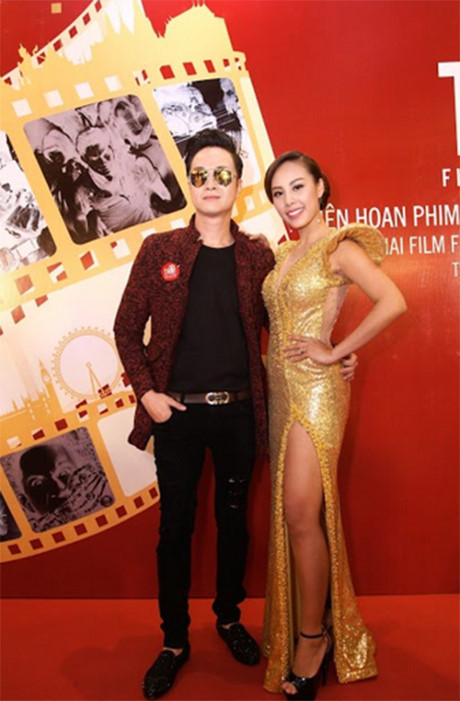 Diễn viên Huỳnh Anh Tuấn lần đầu khoe vợ mới cưới - Ảnh 11 Dien vien Huynh Anh Tuan lan dau khoe vo moi cuoi - Anh 11