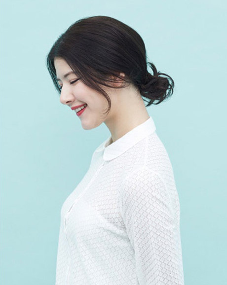 Những kiểu tóc búi đơn giản, gọn gàng nhưng bao giờ hết hot cho mùa hè - Ảnh 9 Nhung kieu toc bui don gian, gon gang nhung bao gio het hot cho mua he - Anh 9