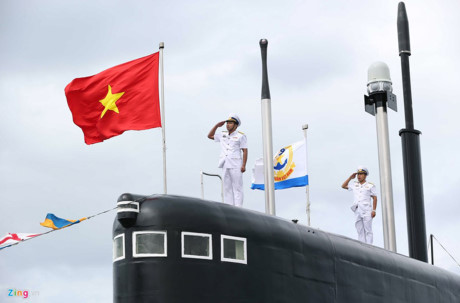 Chiêm ngưỡng vũ khí hiện đại nhất của Hải quân Việt Nam - Ảnh 12 Chiem nguong vu khi hien dai nhat cua Hai quan Viet Nam - Anh 12