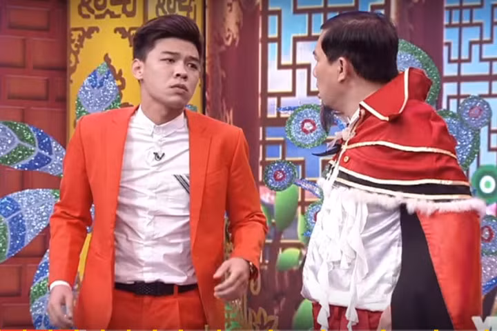 Diễn viên Trung Ruồi xuất hiện trong chương trình Táo quân 2017.