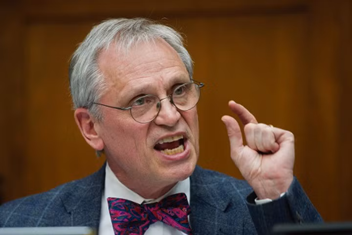 Những chính trị gia từ chối lễ nhậm chức của ông Trump