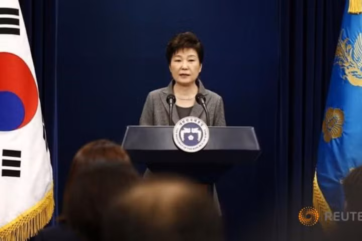 Tổng thống Hàn Quốc Park Geun-hye phát biểu tại Nhà Xanh vào ngày 29/11/2016