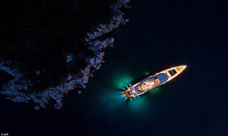 Loạt ảnh đẹp nhất năm chụp bằng máy bay không người lái - Ảnh 8 Loat anh dep nhat nam chup bang may bay khong nguoi lai - Anh 8