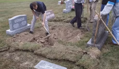 Canh sat lat tay am muu giet chong cua 