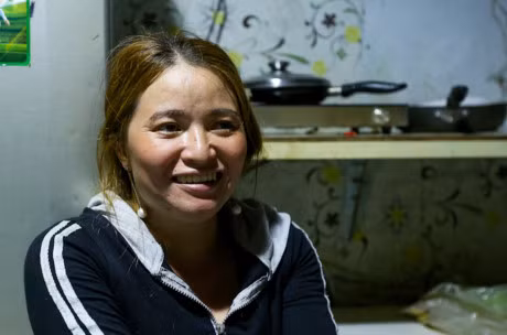 Cuoc song cua chi ve chai sau hai nam nhan 5 trieu yen - Anh 3