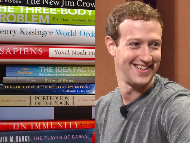 Ông chủ Facebook Mark Zuckerberg và các đầu sách. (Ảnh: Minh họa) 1-ong-chu-facebook-goi-y-sach-phai-doc-van-hoa-doa
