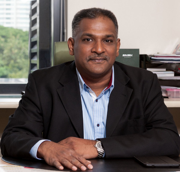 Bác sĩ S.A. Balan là chuyên gia hàng đầu tại bệnh viện Pantai, Malaysia, nơi áp dụng phương pháp tiên tiến nhất về điều trị sỏi thận. Bác sĩ S.A. Balan là chuyên gia hàng đầu tại bệnh viện Pantai, Malaysia, nơi áp dụng phương pháp tiên tiến nhất về điều trị sỏi thận.