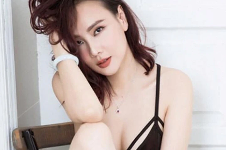 Dương Yến Ngọc sexy quên tuổi, đẹp mòn con mắt