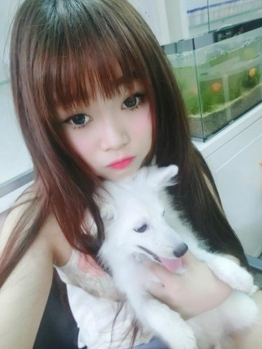 Cô nàng 9X nhịn đói cả tháng vì nghiện mua son - Hình 2 Co nang 9X nhin doi ca thang vi nghien mua son-Hinh-2