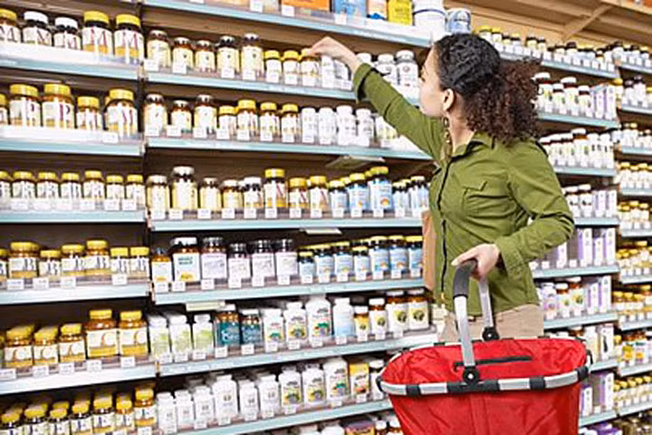 Nhiều vụ thực phẩm chức năng kém chất lượng đã được báo chí Mỹ phanh phui gần đây. Ảnh: Internet