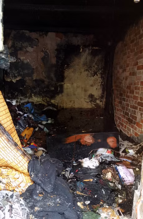 Ha Noi: Chay lon thieu rui nha con trai co nhac si Van Cao - Anh 2