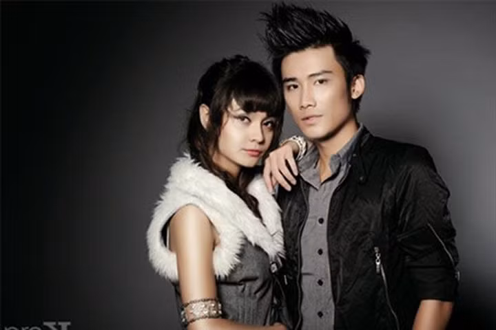 Nhan sắc thời ngô nghê, chưa ai biết đến của bạn gái Cường Seven