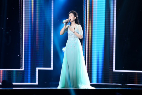 Thần tượng Bolero 2017: Điểm lại đội hình 8 thí sinh tài sắc vẹn toàn của HLV Lệ Quyên - Ảnh 12 Than tuong Bolero 2017: Diem lai doi hinh 8 thi sinh tai sac ven toan cua HLV Le Quyen - Anh 12