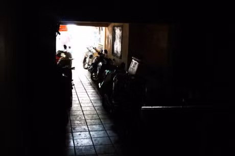 Tap the cu Ha Noi: Chat choi, coi noi va xuong cap - Anh 9