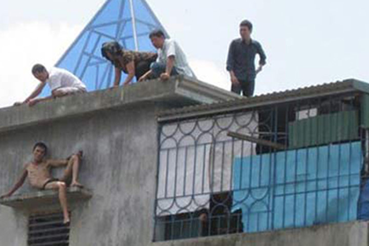 Một thanh niên phát “rồ” do “ngáo đá”.