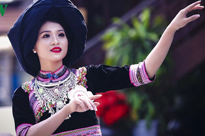 Cận cảnh nhan sắc thí sinh Người đẹp hoa Ban Điện Biên 2017