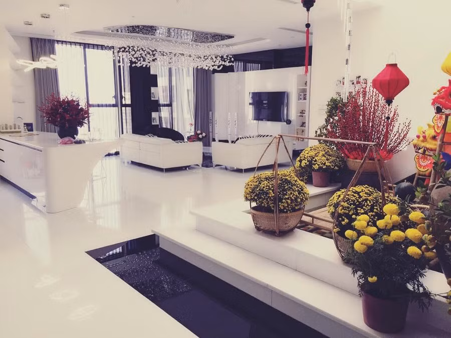 ngoc trinh vui tet trong nha trang trieu do - 4