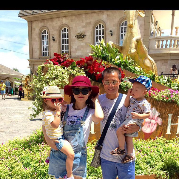 Những “thiên thần” nhỏ đáng yêu của sao sân cỏ Việt - Ảnh 3. Những “thiên thần” nhỏ đáng yêu của sao sân cỏ Việt - Ảnh 3.
