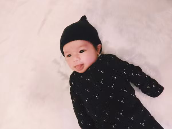 Những “thiên thần” nhỏ đáng yêu của sao sân cỏ Việt - Ảnh 6.