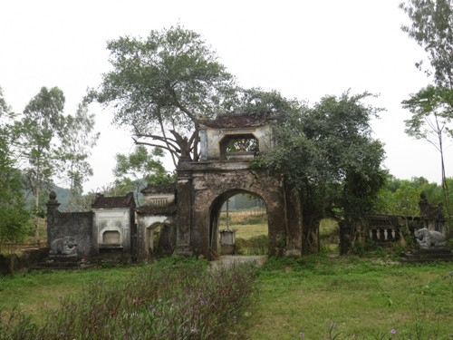 Khám phá ngôi đền u tịch thờ  Khám phá ngôi đền u tịch thờ