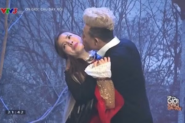 tran thanh, truong giang thuong hon sao nu tren truyen hinh hinh anh 4