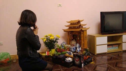 Theo chân nữ doanh nhân xinh đẹp đi mua vàng ngày Vía Thần Tài - Ảnh 4 Theo chân nữ doanh nhân xinh đẹp đi mua vàng ngày Vía Thần Tài - Ảnh 4