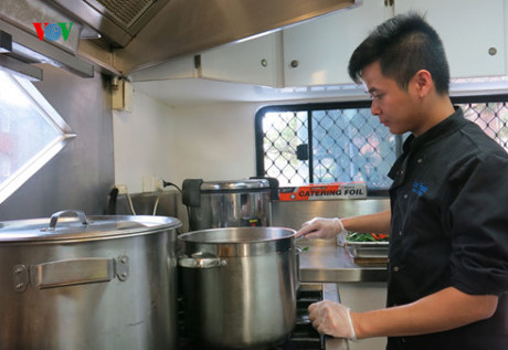 Trở thành ông chủ Tro thanh ong chu