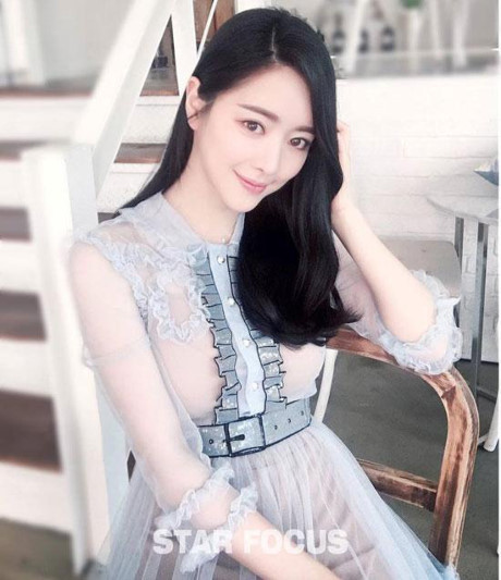 Nữ diễn viên Hàn Quốc đổi đời nhờ phẫu thuật giống Phạm Băng Băng - Ảnh 8 Nu dien vien Han Quoc doi doi nho phau thuat giong Pham Bang Bang - Anh 8