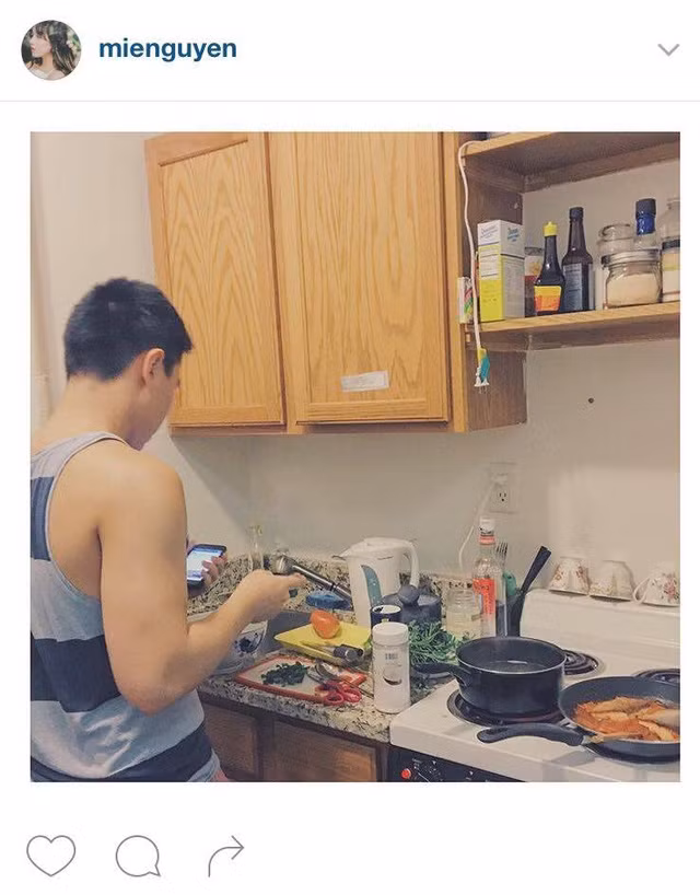  Tuy nhiên, phần lớn chỉ toàn ảnh chụp sau lưng hoặc một góc mặt. 