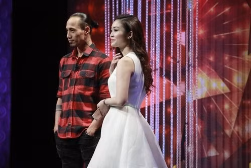 mc thuy linh tinh tu lau mo hoi cho pham anh khoa hinh anh 2