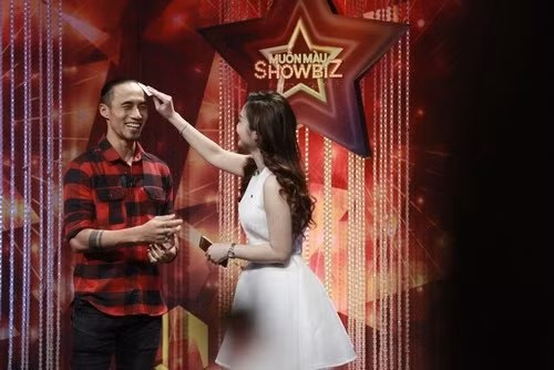 mc thuy linh tinh tu lau mo hoi cho pham anh khoa hinh anh 4