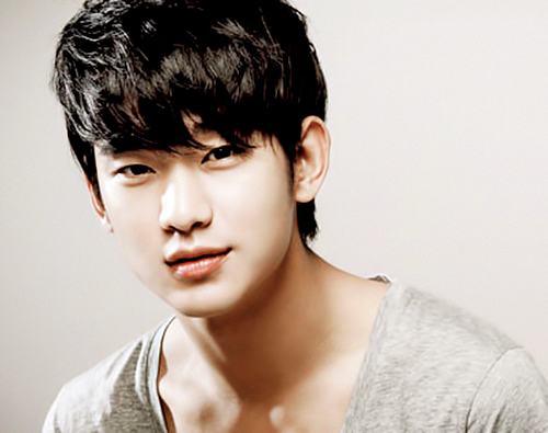 Kim Soo Hyun lần thứ 2 có mặt trong top 10 với vị trí cuối bảng Kim Soo Hyun lần thứ 2 có mặt trong top 10 với vị trí cuối bảng