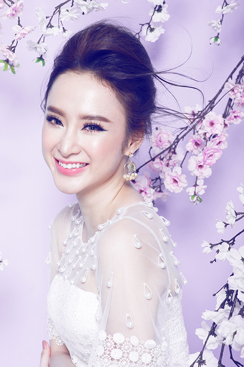 Mặc kiểu này, Angela Phương Trinh sexy gấp nhiều lần khoe da thịt ảnh 10 Mặc kiểu này, Angela Phương Trinh sexy gấp nhiều lần khoe da thịt ảnh 10